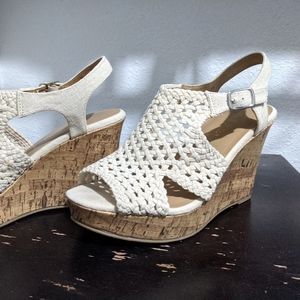 Altar'd State Wedges NWOT